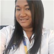 profesor para darle clases de a niños de diferentes edades